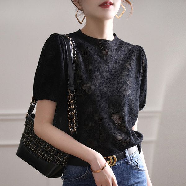 เสื้อลูกไม้ แขนสั้น