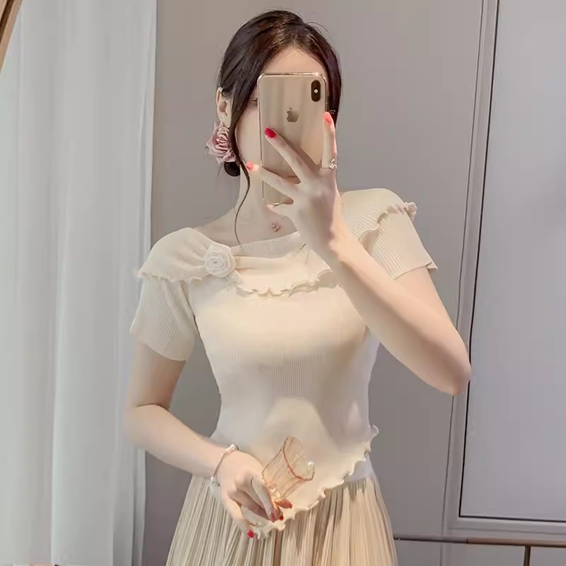 เสื้อเชิ้ตผู้หญิงใส่ทํางาน 390 บาทต่อชิ้น ฟรีค่าจัดส่ง