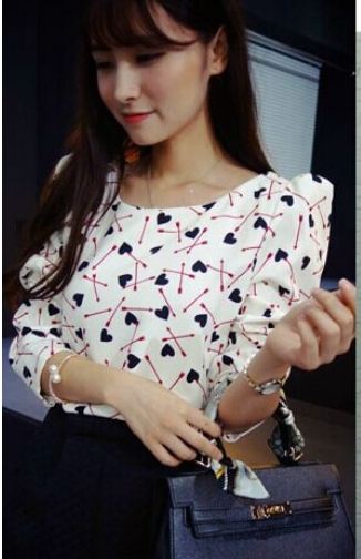 เสื้อเชิ้ตผู้หญิง เสื้อเชิ้ตใส่ทำงาน แขนยาว สีน้ำเงิน และ สีขาว ลายหัวใจ Size M แบบ สวย ใส่สบาย ไม่ร้อน 47756