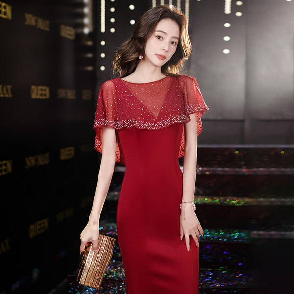 ชุดราตรี ชุดราตรีสวยหรู แบบ ทันสมัย Evening dress