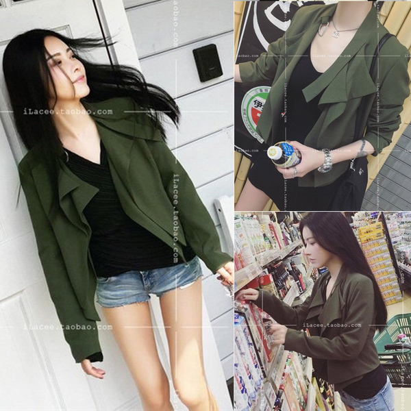 เสื้อคลุมตัวสั้น แต่งปก 2 ชั้น ทรงสวย สีเขียวทหาร ผ้าเนื้อดี ทิ้งตัว ไม่หนามาก ใส่คลุมกำลังดี เท่ๆ สีเขียวทหาร