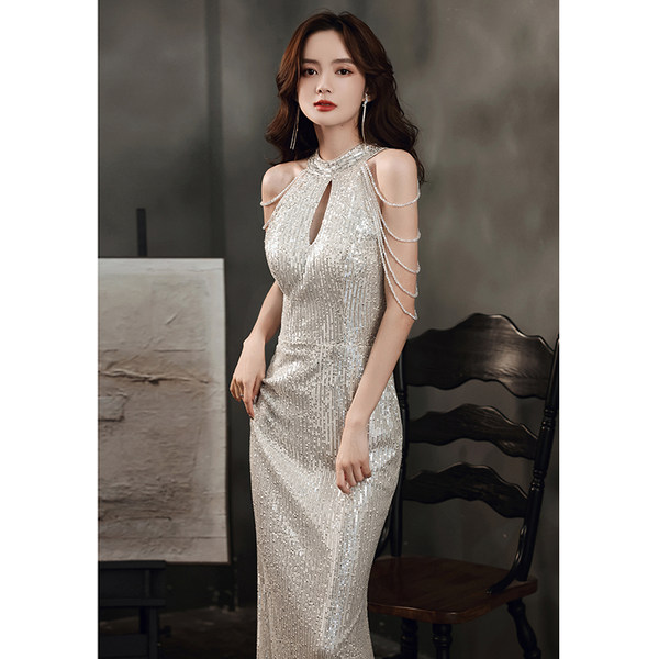 ชุดราตรี ชุดราตรีสวยหรู แบบ ทันสมัย Evening dress
