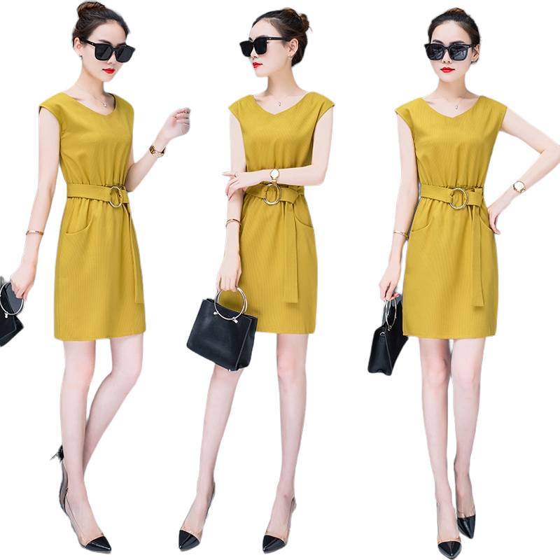 Dress4512 เดรสคอวีทรงสวยแขนในตัว เอวสม็อคยางยืด เข็มขัดผ้าเข้าชุด มีกระเป๋าข้าง ผ้าโพลีเนื้อดีใส่สบาย งานสวยใส่ง่ายน่ารักมาก ใส่เที่ยว/ใส่ทำงานได้ มี 4 สี ชมพู, เขียว, น้ำตาล, เหลือง