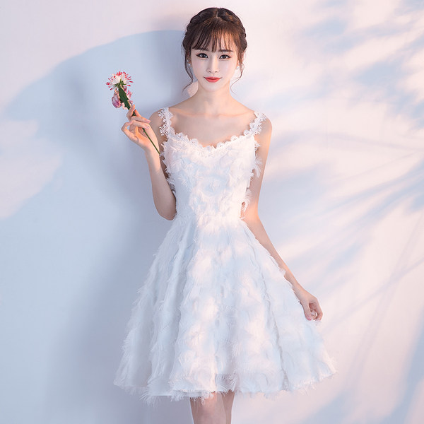 ชุดราตรี ชุดราตรีสวยหรู แบบ ทันสมัย Evening dress