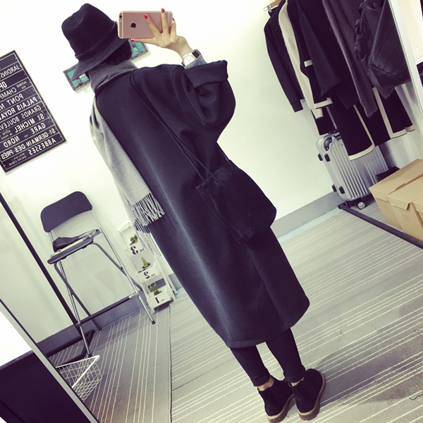 เสื้อโค้ทกันหนาว สไตล์เกาหลี ตัวโคล่ง สีดำ ผ้าสำลีเนื้อไม่หนามาก บุซับในกันลม ใครชอบแนวๆ แนะนำตัวนี้เลยจ้า same pic