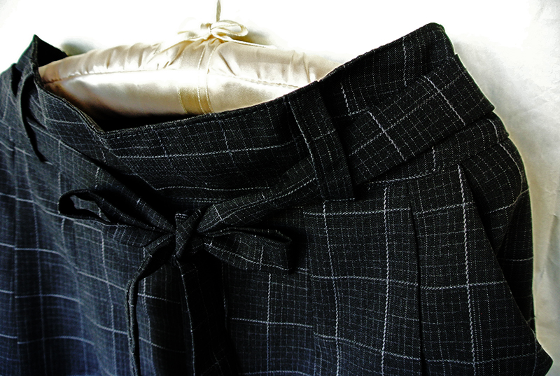 กางเกงขากว้าง ขาบาน 4 ส่วน