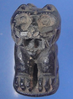 เสือไม้แกะหลวงพ่อคง