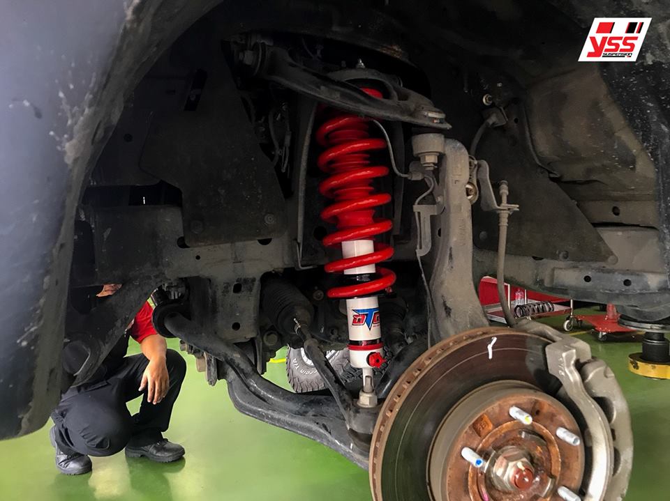 โช้คอัพ สปริง YSS รุ่น DTG Plus รถ Ford All New Ranger ปี 12-17 3.2/2.2