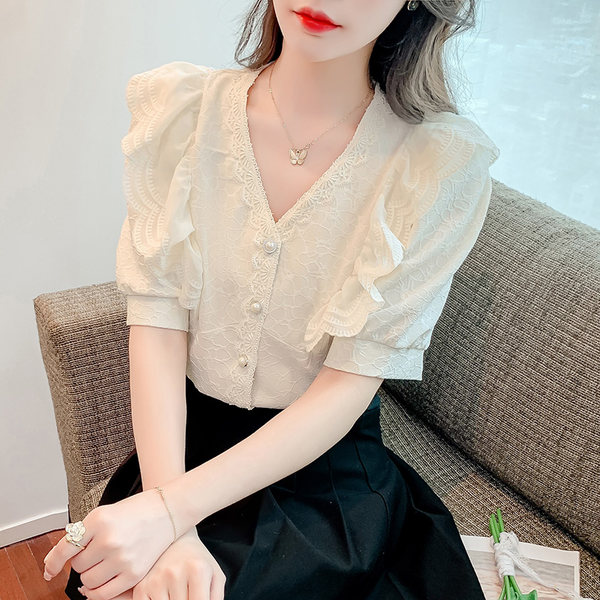 เสื้อลูกไม้สวยๆ เสื้อลูกไม้ เสื้อลูกไม้แฟชั่น BY MIRI