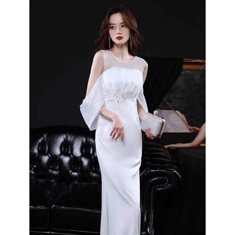 ชุดราตรี ชุดราตรีสวยหรู แบบ ทันสมัย Evening dress