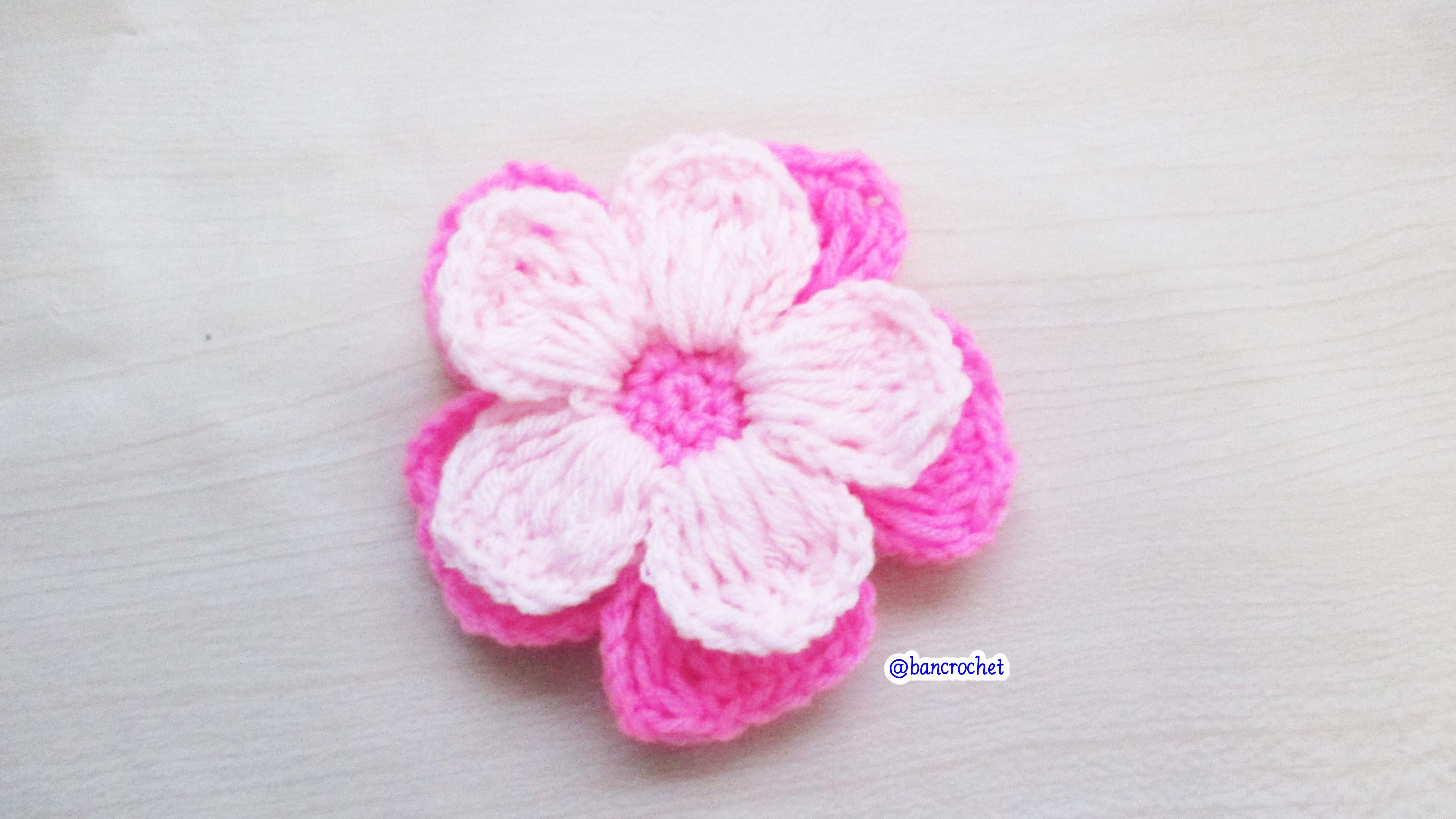 Bancrochet ดอกไม้ถักโครเชต์สองชั้น crochet Flowers ชมพู 2.5 inch