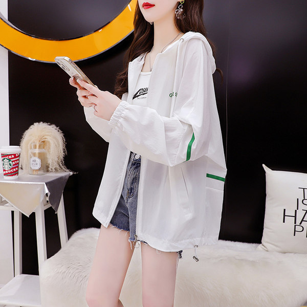 เสื้อโอเวอร์ไซส์เกาหลี