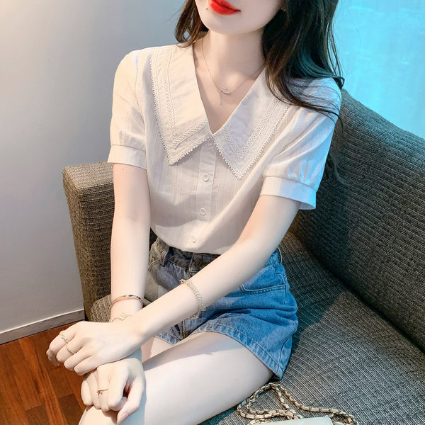 เสื้อลูกไม้ แขนสั้น