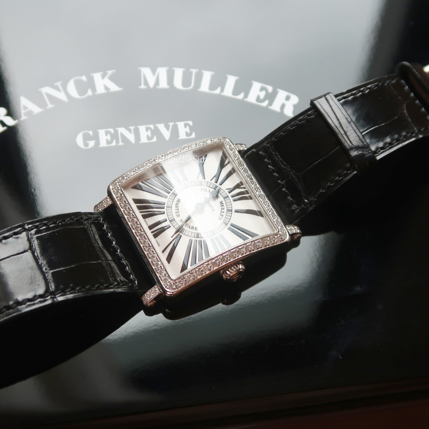 Frank Muller White Dial 1 Row (Original Setting) Diamond Master Square 33 MM.