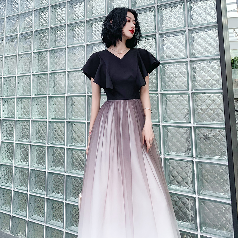 ชุดราตรี ชุดราตรีสวยหรู แบบ ทันสมัย Evening dress