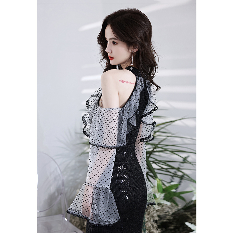 ชุดราตรี ชุดราตรีสวยหรู แบบ ทันสมัย Evening dress