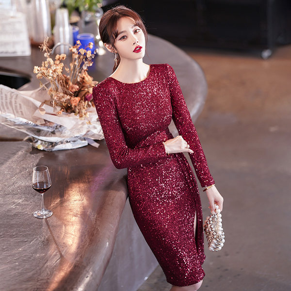 ชุดราตรี ชุดราตรีสวยหรู แบบ ทันสมัย Evening dress