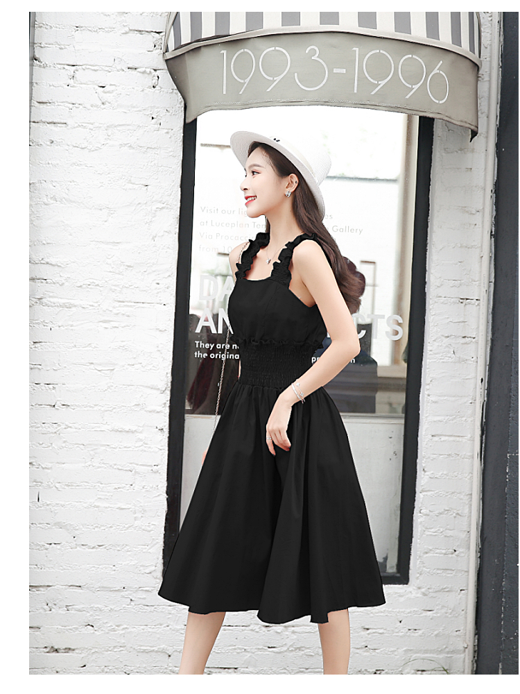 Dress4429 เดรสยาวเอวสม็อคสีพื้นดำ สายบ่าใหญ่สม็อคใส่แบบเปิดไหล่ได้ มีซิปหลัง ผ้าคอตตอนโพลีอย่างดีเกรดพรีเมียมเนื้อหนามีน้ำหนักทิ้งตัว งานดีทรงสวยดูแพง ดีเทลน่ารักดีงาม ใส่เก๋ๆ ได้บ่อย