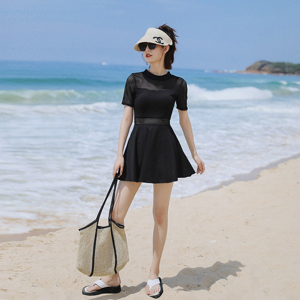 ชุดว่ายน้ำผู้หญิง ชุดว่ายน้ำน่ารัก Bikini ชุดไปทะเล