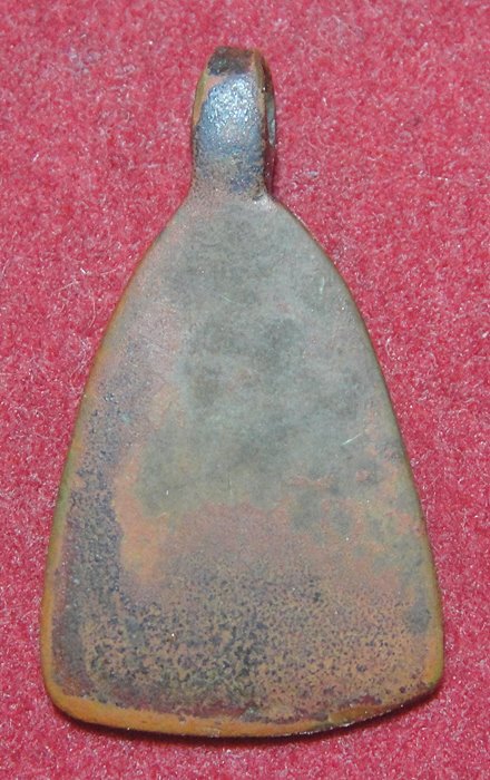 หลวงพ่อเงินวัดห้วยเขนพิมพ์จอบใหญ่