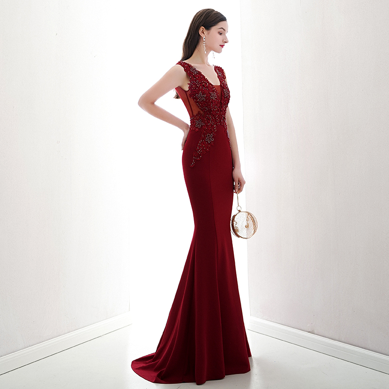 ชุดราตรี ชุดราตรีสวยหรู แบบ ทันสมัย Evening dress