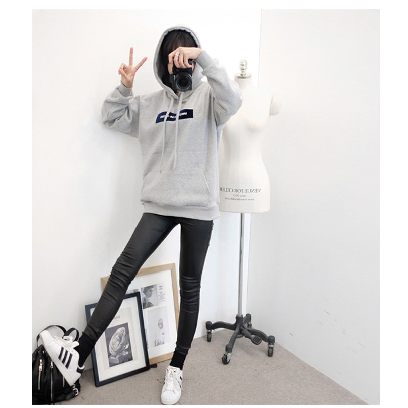 เสื้อกันหนาวฮู้ดดี้ แฟชั่นเกาหลี สีเทา น่ารักมากจ้า ผ้าเนื้อไม่หนาใส่ในไทยได้จ้า พร้อมส่ง งานจริงในภาพสุดท้าย สีเทา