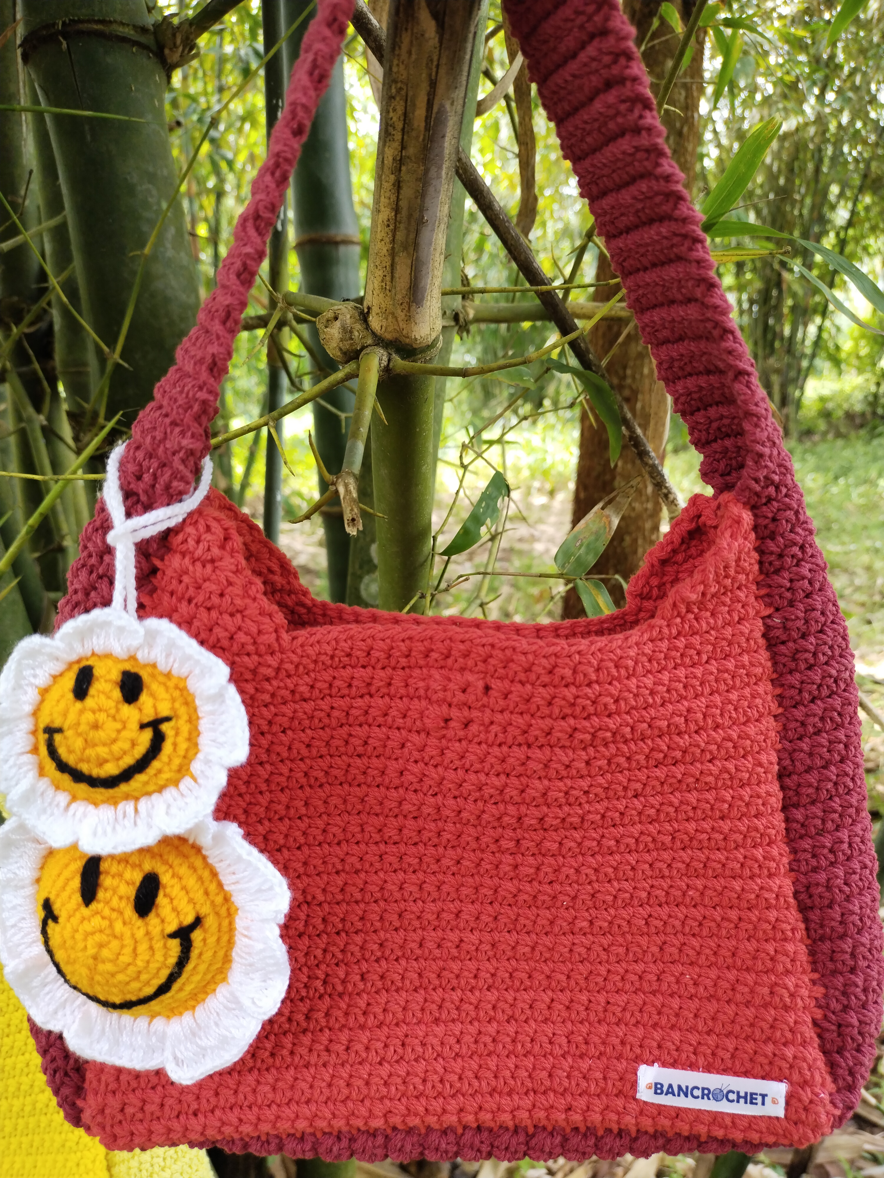 Bancrochet กระเป๋าถักโครเชต์ crochet bag แดง 8*5.5 สาย 7 inch