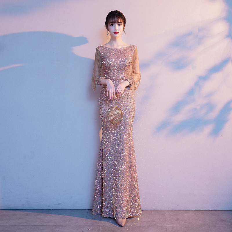 ชุดราตรี ชุดราตรีสวยหรู แบบ ทันสมัย Evening dress
