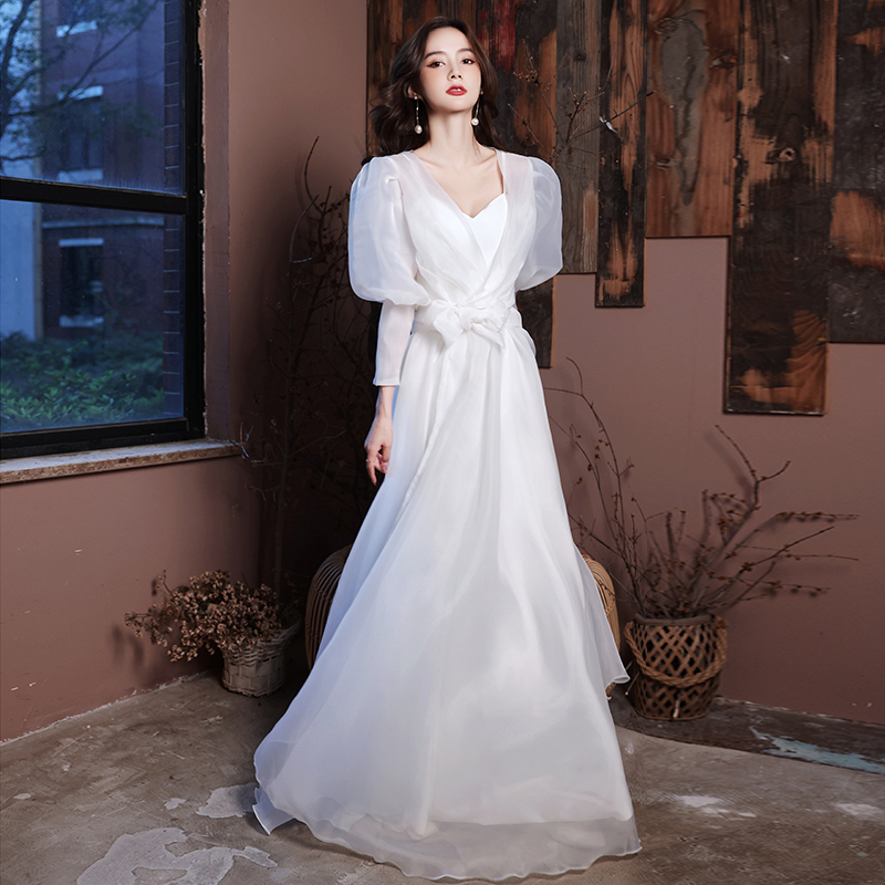 ชุดราตรี ชุดราตรีสวยหรู แบบ ทันสมัย Evening dress