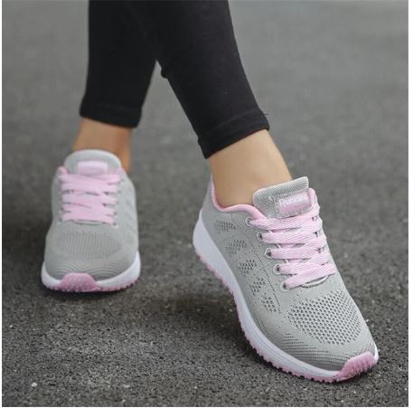 รองเท้าผ้าใบ ผู้หญิง รองเท้าผ้าใบ สีขาว สีดำ รองเท้าผ้าใบ ใส่วิ่ง แบบมีรู ระบายอากาศ แบบสวย หุ้มส้นพอดี 216208