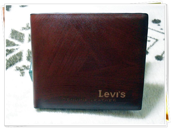 กระเป๋าสตางค์ Levis สีน้ำตาลลายไม้ Le5607