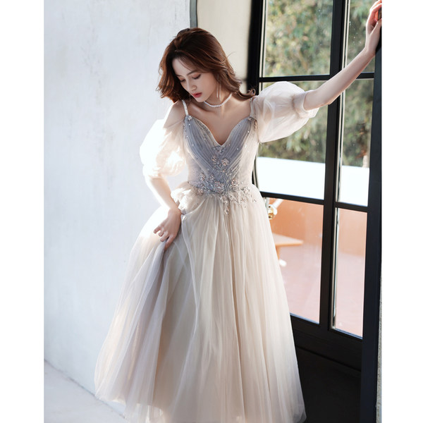ชุดราตรี ชุดราตรีสวยหรู แบบ ทันสมัย Evening dress