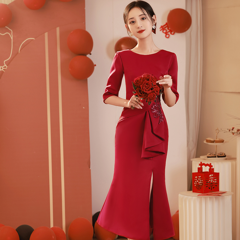 ชุดราตรี ชุดราตรีสวยหรู แบบ ทันสมัย Evening dress
