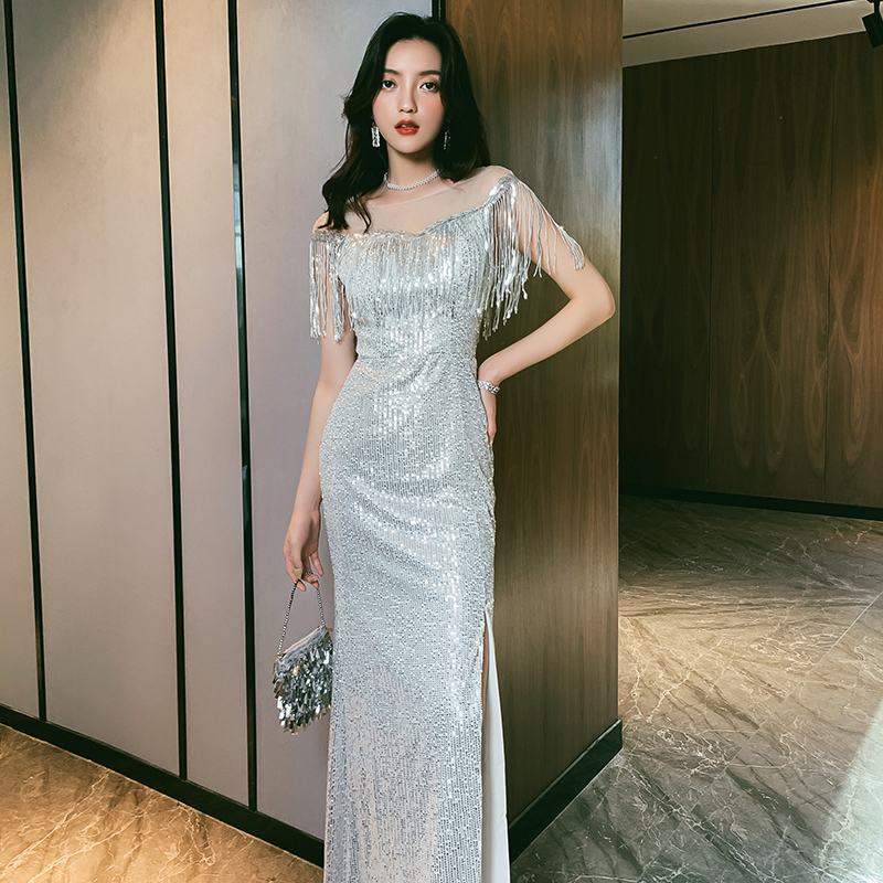 ชุดราตรี ชุดราตรีสวยหรู แบบ ทันสมัย Evening dress