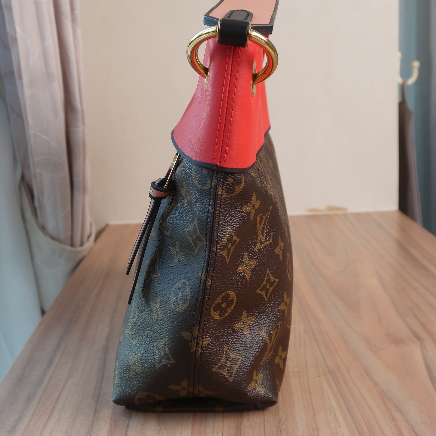 Louis Vuitton Red Calfskin/ Monogram Tuileries Besace Bag