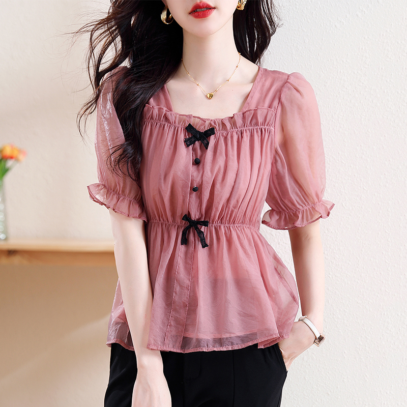 เสื้อเชิ้ตผู้หญิงแขนยาว เสื้อเชิ้ตผู้หญิงใส่ทํางาน 390 บาทต่อชิ้น ฟรีค่าจัดส่ง