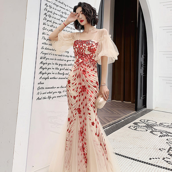 ชุดราตรี ชุดราตรีสวยหรู แบบ ทันสมัย Evening dress