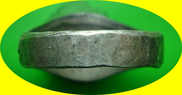 แหวนยันต์นะยอดมงกุฎ