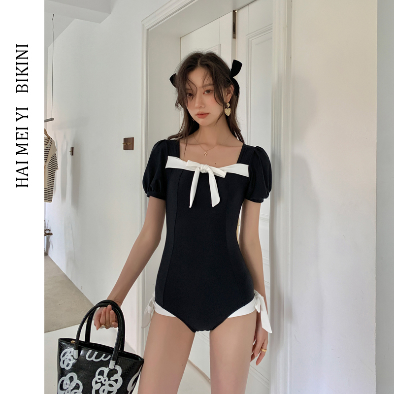 ชุดว่ายน้ำผู้หญิง ชุดว่ายน้ำน่ารัก Bikini ชุดไปทะเล