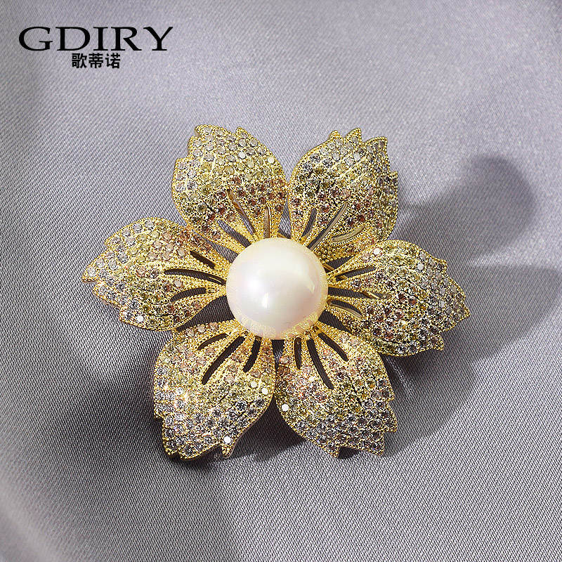 เข็มกลัด เข็มกลัดสวยๆ เข็มกลัดติดเสื้อ Brooch