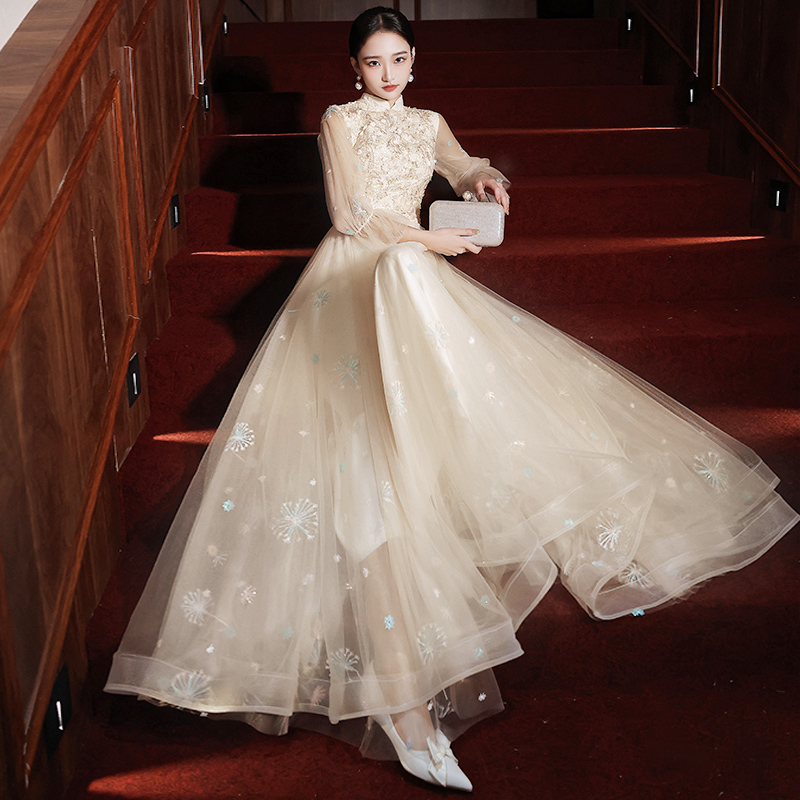 ชุดราตรี ชุดราตรีสวยหรู แบบ ทันสมัย Evening dress