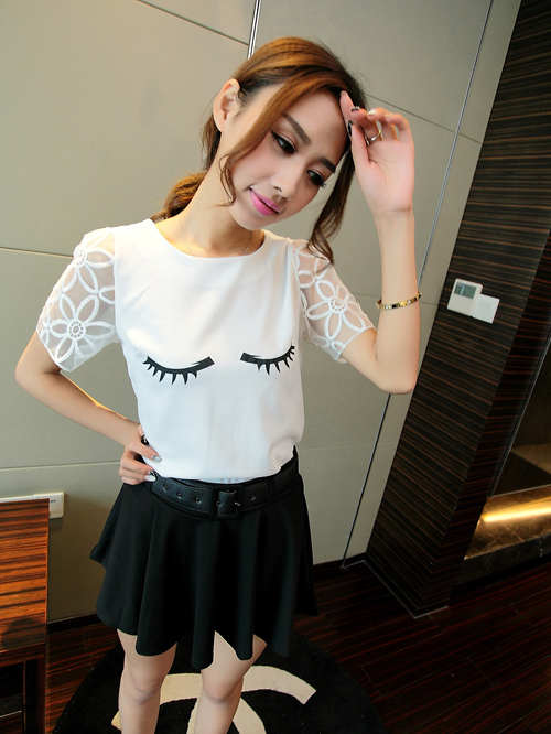 Blouse3689 เสื้อแฟชั่นผ้าชีฟองสีพื้นอกแต่งลายขนตา แขนผ้าแก้วปักลายลูกไม้ งานน่ารักเก๋ๆ ดูดีแมทช์ง่าย ใส่กับอะไรก็สวย