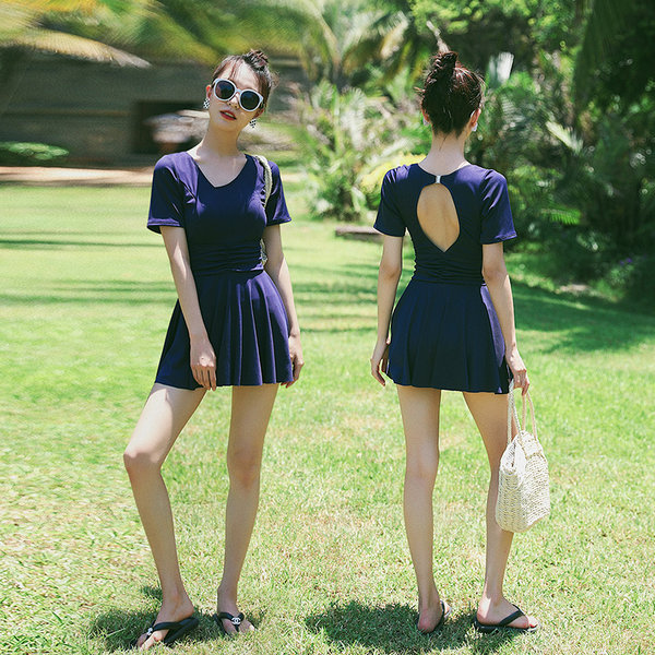ชุดว่ายน้ำผู้หญิง ชุดว่ายน้ำน่ารัก Bikini ชุดไปทะเล