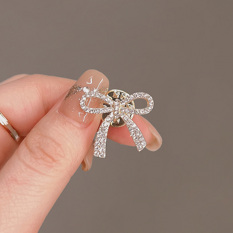 เข็มกลัด เข็มกลัดสวยๆ เข็มกลัดติดเสื้อ Brooch