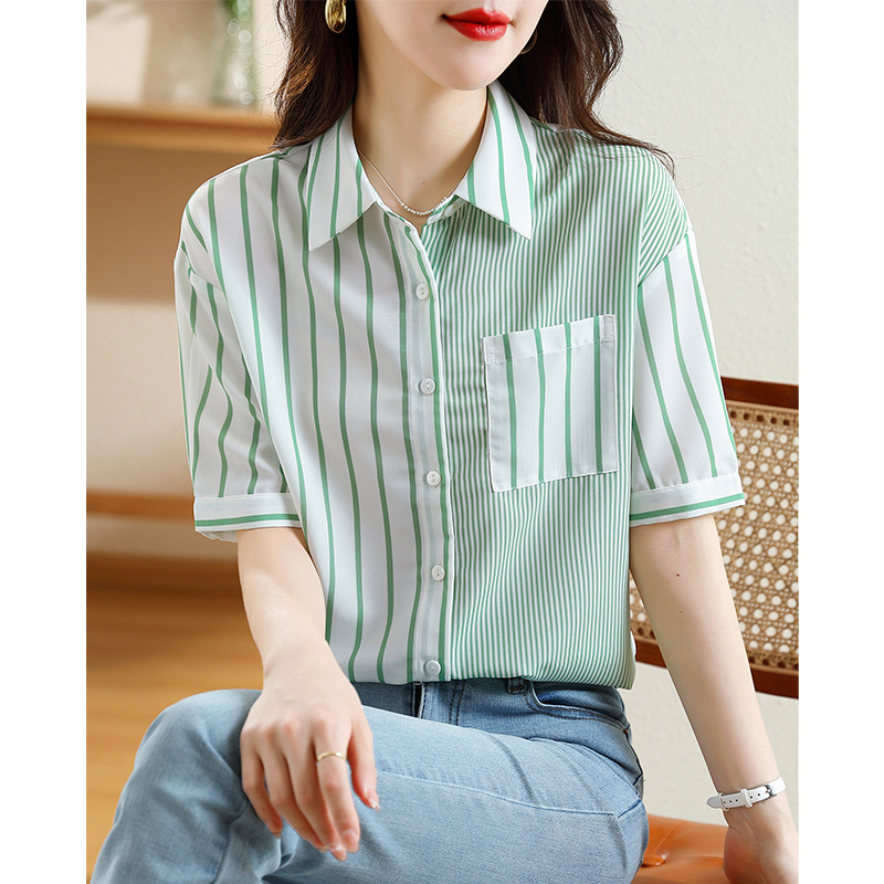 เสื้อเชิ้ตผู้หญิงแขนยาว เสื้อเชิ้ตผู้หญิงใส่ทํางาน 390 บาทต่อชิ้น ฟรีค่าจัดส่ง
