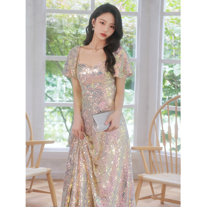 ชุดราตรี ชุดราตรีสวยหรู แบบ ทันสมัย Evening dress