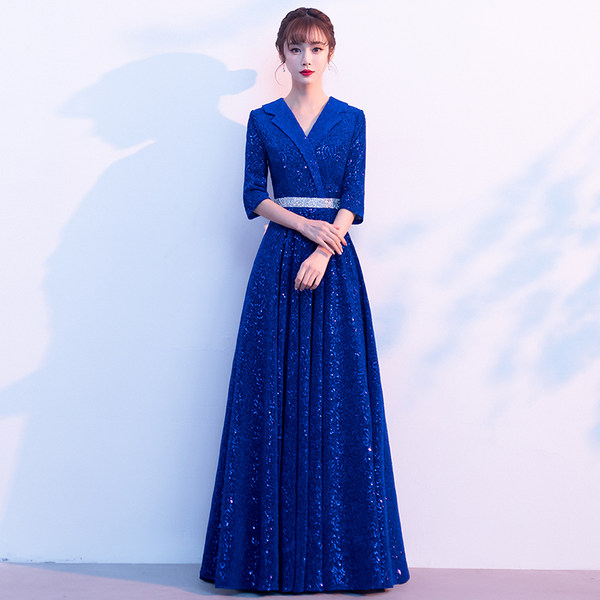 ชุดราตรี ชุดราตรีสวยหรู แบบ ทันสมัย Evening dress