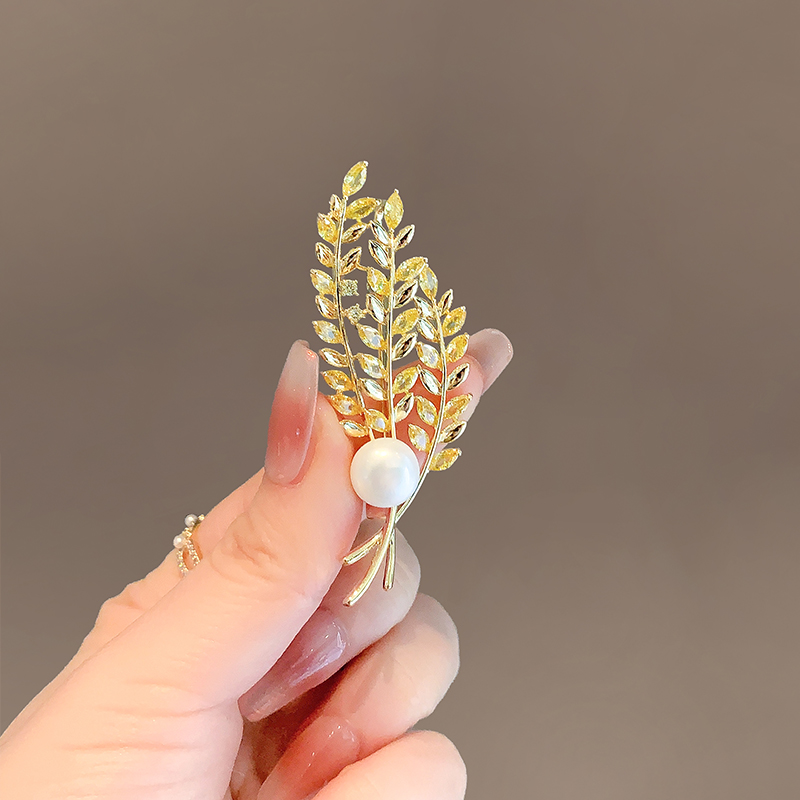 เข็มกลัด เข็มกลัดสวยๆ เข็มกลัดติดเสื้อ Brooch