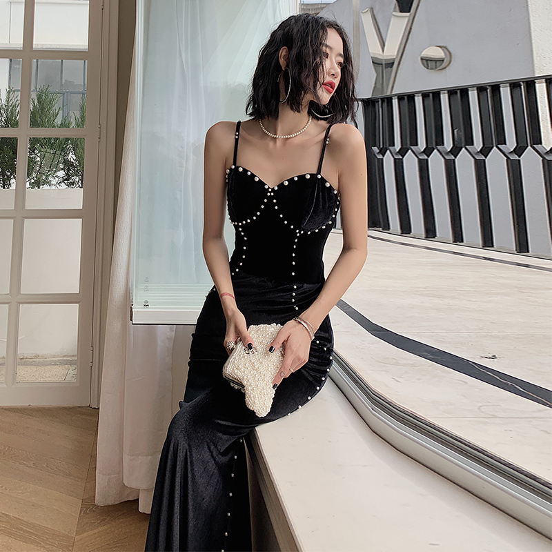 ชุดราตรี ชุดราตรีสวยหรู แบบ ทันสมัย Evening dress
