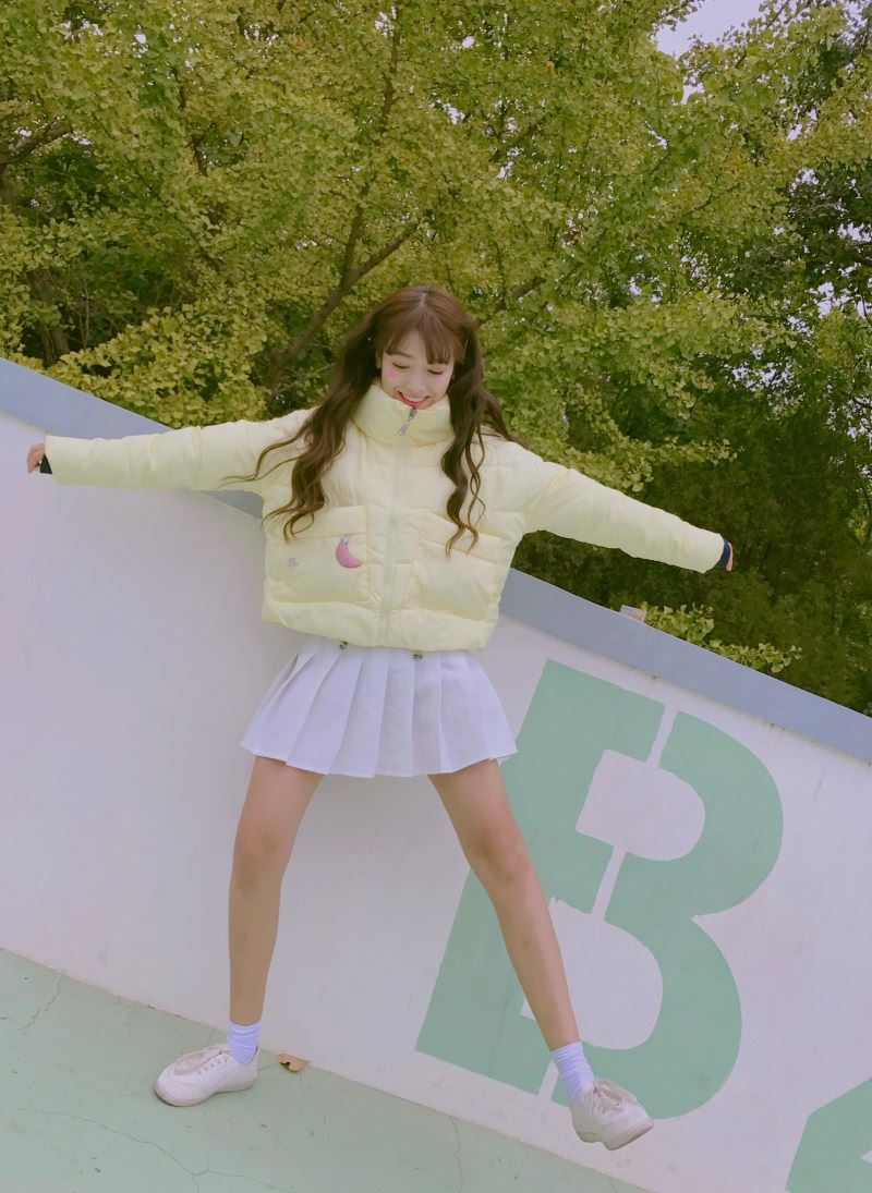 เสื้อกันหนาว ตัวสั้น สีเหลืองน่ารักมาๆ งานจริงตามแบบเลยจ้า